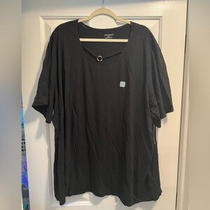 Catherines Classic Black Short Sleeve Top